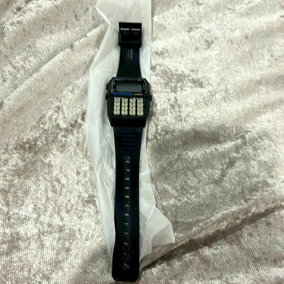 Watch - Picture 1 of 5